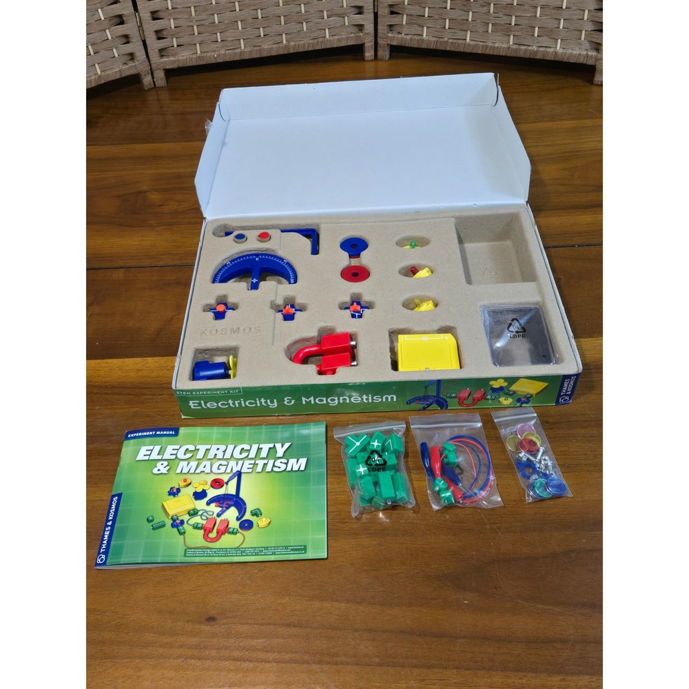 Thames & Kosmos Electricity & Magnetism STEM Kit Complete Set - Picture 2 of 6